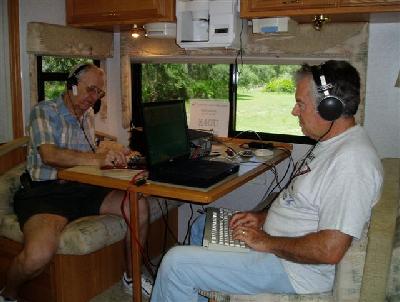 EARS/TARC Field Day 2004 - Photos by Dan Tomcik K4OU - Slide 11