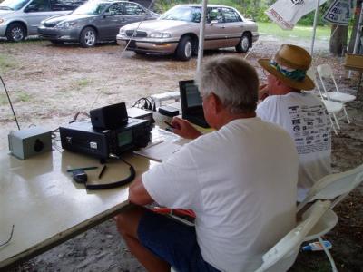 EARS/TARC Field Day 2004 - Photos by Dan Tomcik K4OU - Slide 13