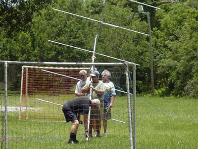 EARS Field Day 2005 Photos by Jim KB2NZ - Slide 10