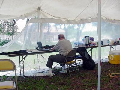 EARS Field Day 2005 Photos by Jim KB2NZ - Slide 20