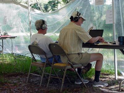 EARS Field Day 2005 Photos by Jim KB2NZ - Slide 25