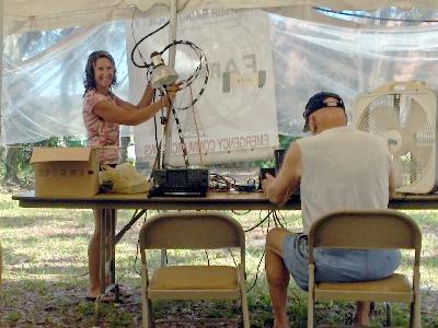 EARS Field Day - 2006 - Photos by Jim - KB2NZ - Slide 3