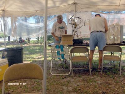 EARS Field Day - 2006 - Photos by Jim - KB2NZ - Slide 19