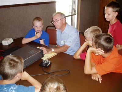 Ham Radio Demo for Summer Camp Kids at Tringali Center -  Photos by Martin W4MHH - Slide 47