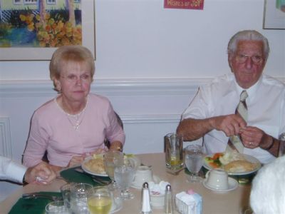 Ears Christmas Party - 2004 - Slide 13