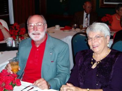 EARS Christmas Party - 2005 <br> Photos by Martin - N4FA - Slide 7