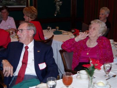 Ears Christmas Party - 2006 <br> Photos by Martin N4FA  - Slide 22