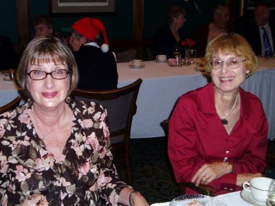 EARS Christmas Party - 2007<br>Photos by Martin N4FA - Slide 15