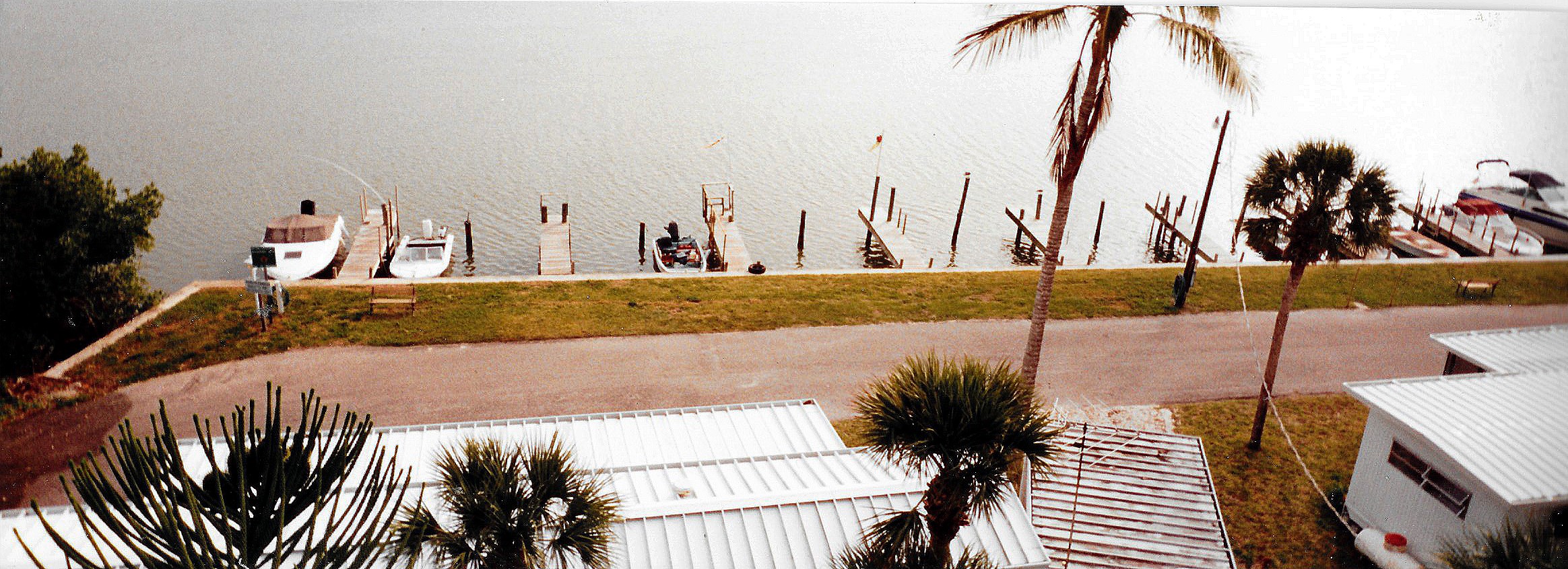 Mid 1990's Aerial Photos of Gulf to Bay - Slide  8