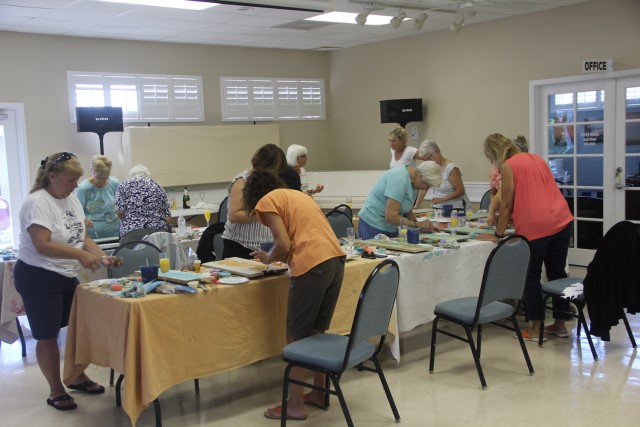 Pallet Painting Party - Slide 8