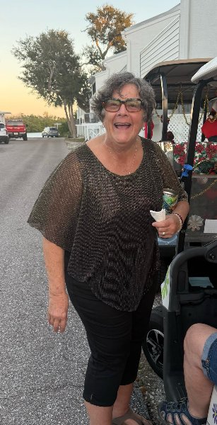 Christmas Eve 2025 Photos by Kay Fish- Slide 2