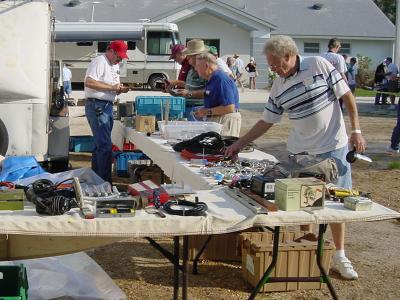 Charlotte County Hamfest 2003 - Slide 30