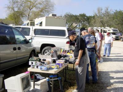 Charlotte County Hamfest 2004 - Slide 52